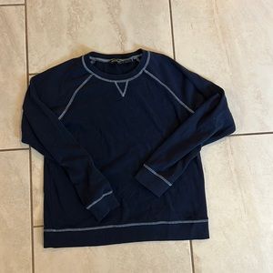 Eddie Bauer navy thick cotton t shirt